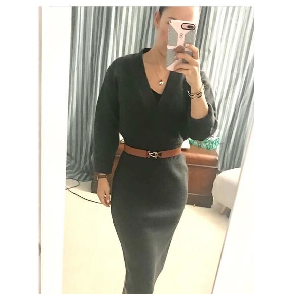 MOON RIVER Faux Brown Sweater Long Sleeves V-Neck Wrap Dress Size Extra Small - Picture 3 of 14